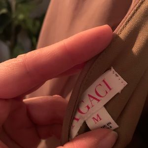 Beige/cream AGACI romper